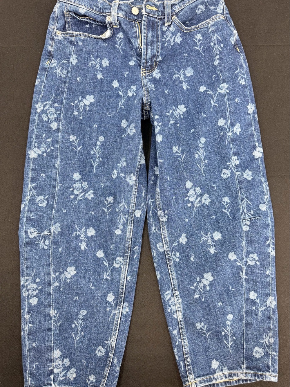 Old Navy Blue Denim Cropped Jeans with White Floral Print
